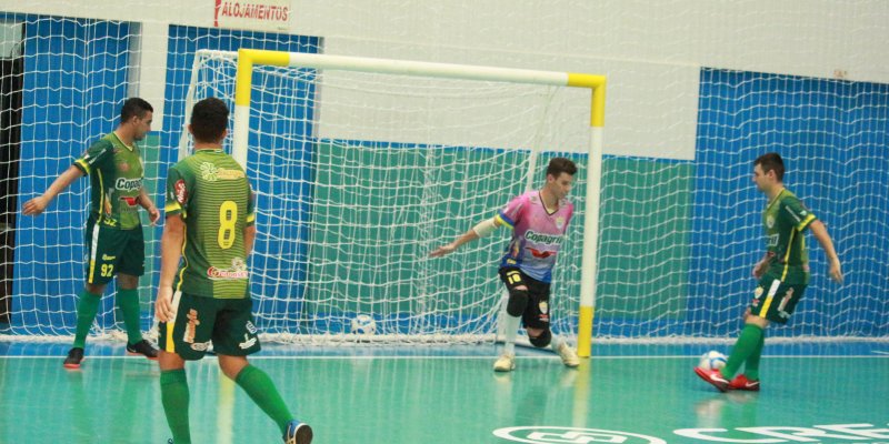Em hor&aacute;rio antecipado, Copagril Futsal enfrenta o S&atilde;o Jos&eacute; dos Pinhais nessa sexta