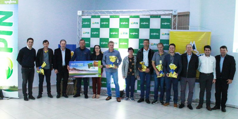 Copagril e Syngenta premiam produtores destaque do PIN