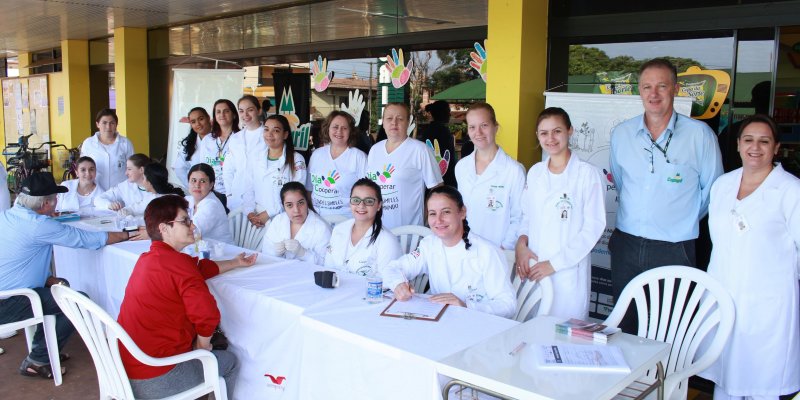 Copagril e Sempre Vida estimulam cuidados com a sa&uacute;de em a&ccedil;&atilde;o volunt&aacute;ria do Dia C