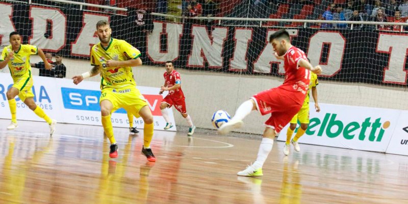 Copagril Futsal joga bem mas n&atilde;o conquista bom resultado em Joinville