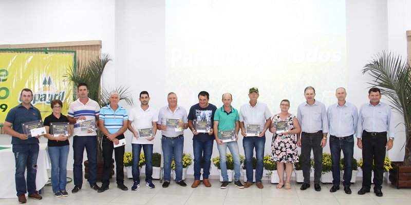 Associados com maiores produtividades s&atilde;o homenageados no Semin&aacute;rio de Soja e Milho Copagril