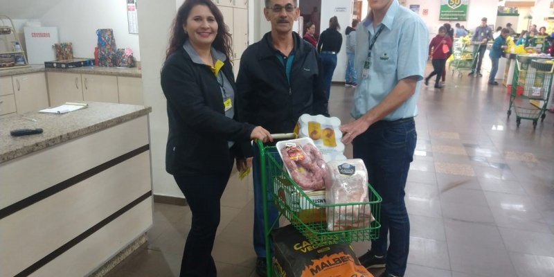 Supermercados Copagril sorteiam 24 kits churrasco