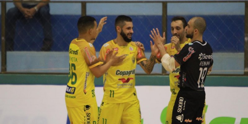 AACC Copagril vence o Toledo pela Liga Futsal Paran&aacute;