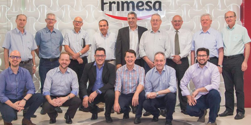 Representantes de cooperativas participam de reuni&atilde;o sobre a Nova Ferroeste