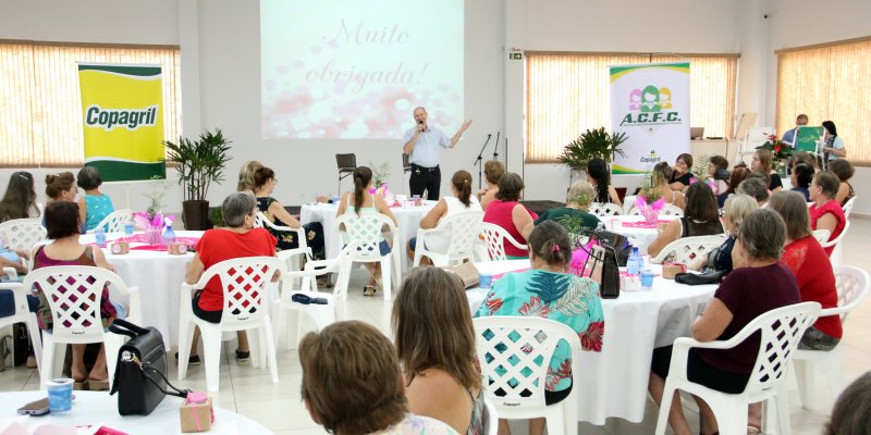 Tarde da Beleza - Dia Internacional da Mulher Cooperativista Copagril