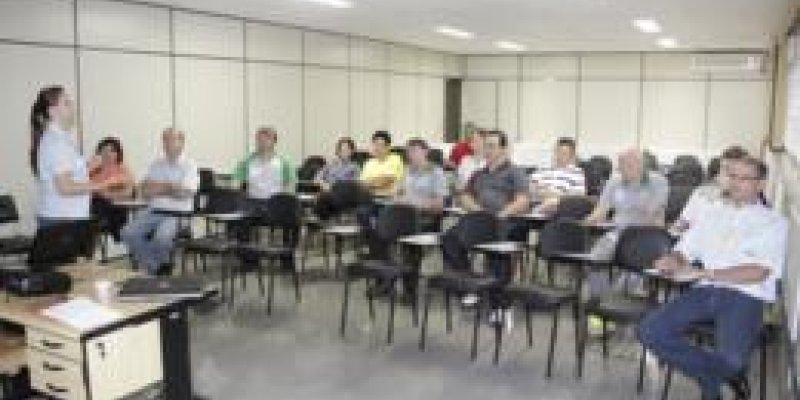 Copagril realiza reuni&atilde;o do Programa 5S aos envolvidos da AACC Sede                              