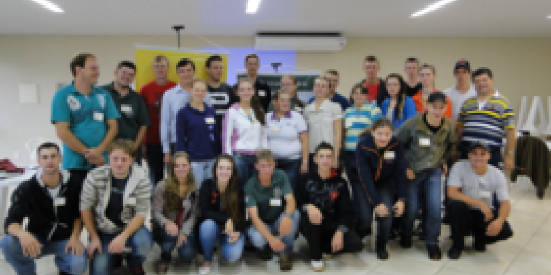 Primeiro m&oacute;dulo do curso de lideran&ccedil;a jovem da Copagril teve como tema principal o projeto de vida  
