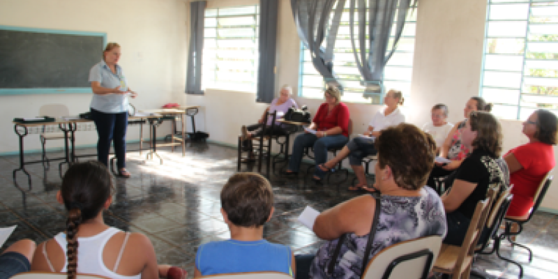 Comit&ecirc;s Femininos da Copagril recebem palestra                            