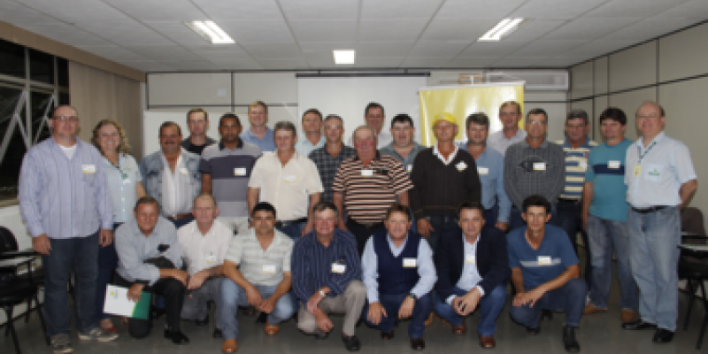 Mais oito coordena&ccedil;&otilde;es de n&uacute;cleos cooperativos participam de curso                               