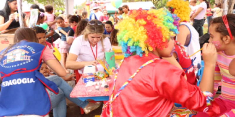 Alegria e descontra&ccedil;&atilde;o no Dia das Crian&ccedil;as nos Supermercados Copagril