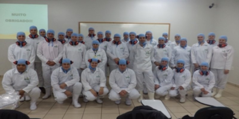 Auditores do Programa 5S visitam a Unidade Industrial de Aves