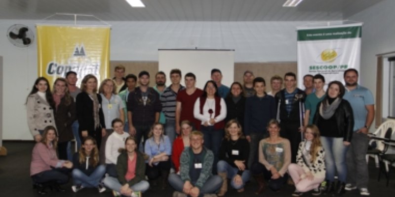  Mais um m&oacute;dulo do curso de desenvolvimento de lideran&ccedil;a jovem &eacute; conclu&iacute;do 