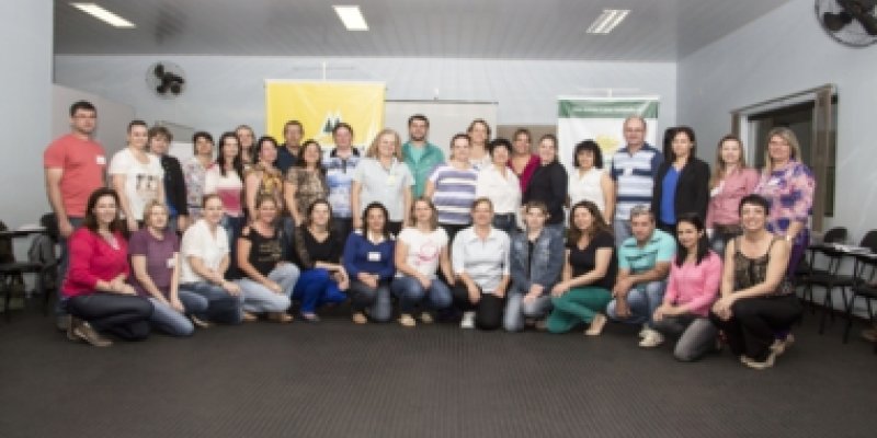  Professores do Programa Cooperjovem recebem capacita&ccedil;&atilde;o