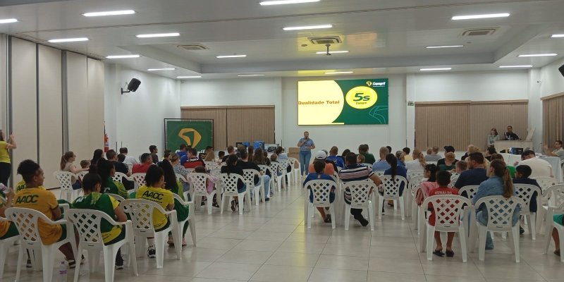 Palestra do Programa 5S inspira alunos da AACC a transformar rotina com disciplina e coopera&ccedil;&atilde;o